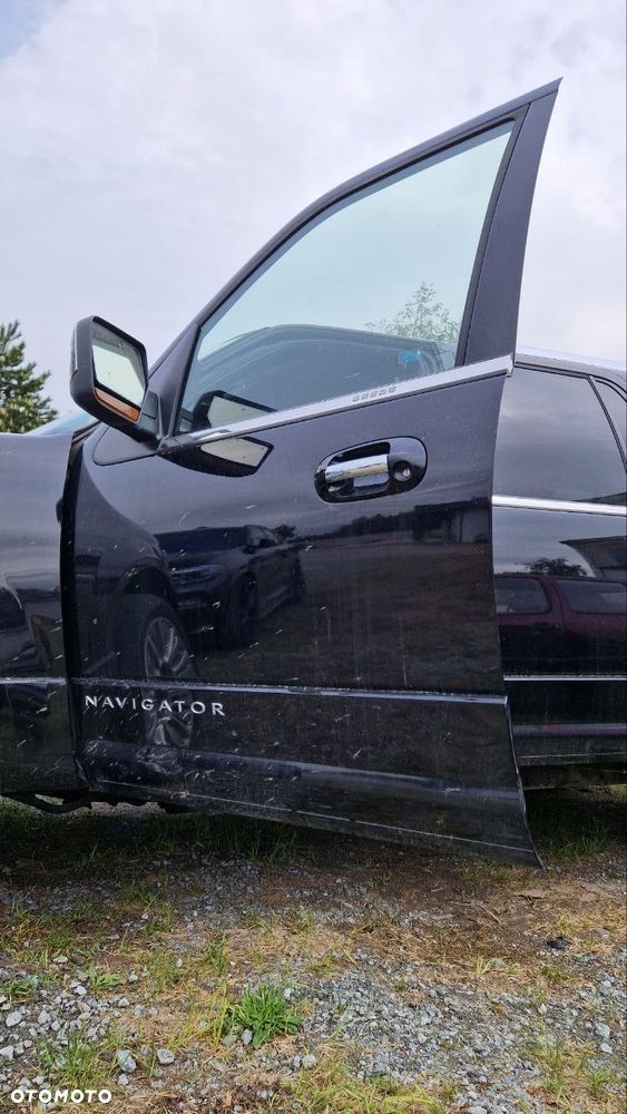 **Lincoln Navigator L po lifcie – cały na części – 3.5 EcoBoost V6 Twin Turbo** - 11