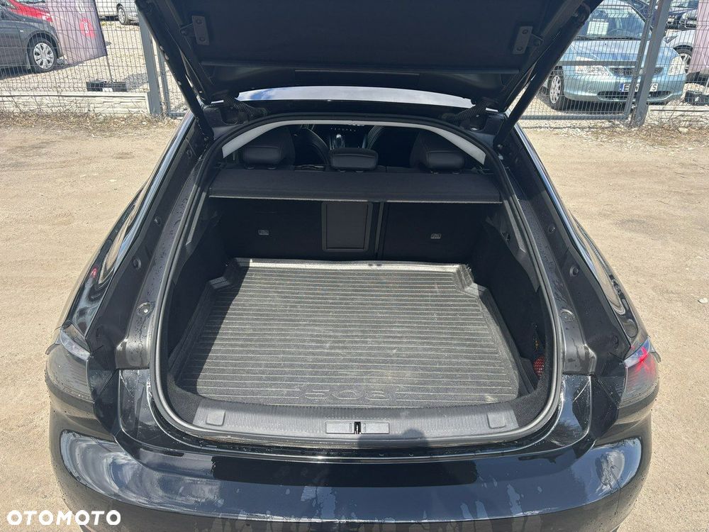 Peugeot 508 1.5 BlueHDi Allure Pack S&S EAT8 - 32