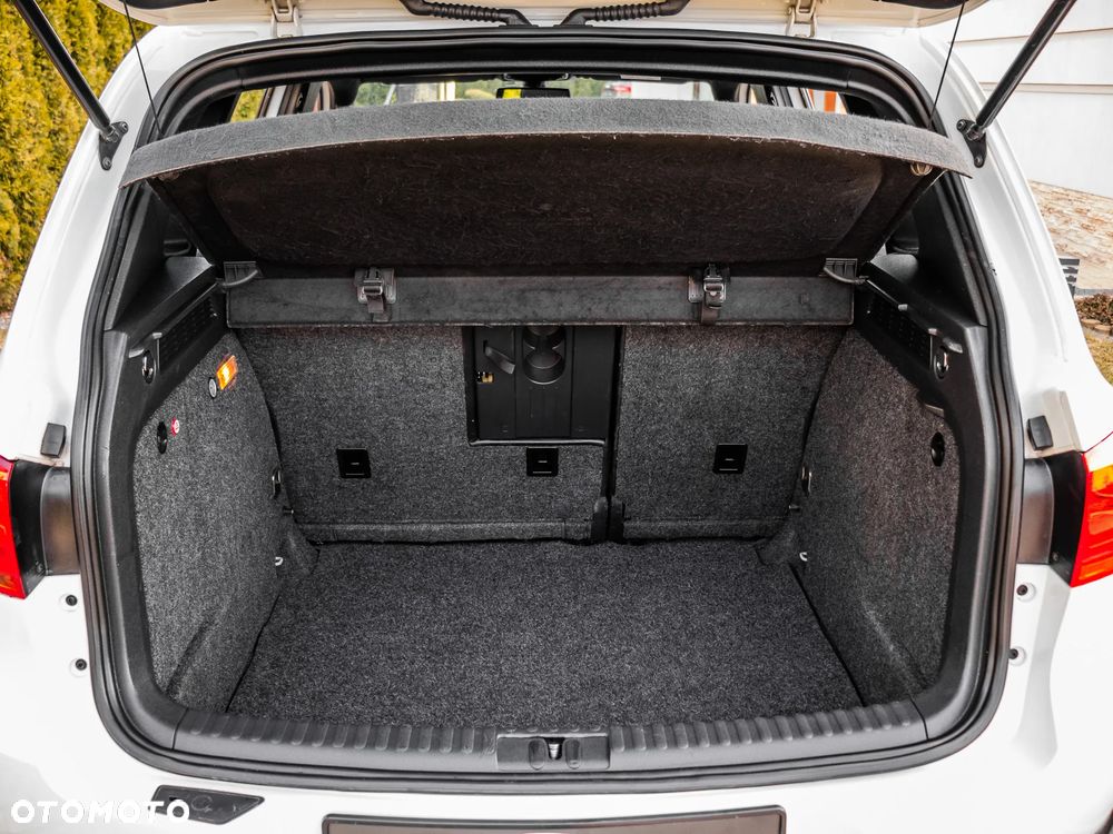 Volkswagen Tiguan - 31