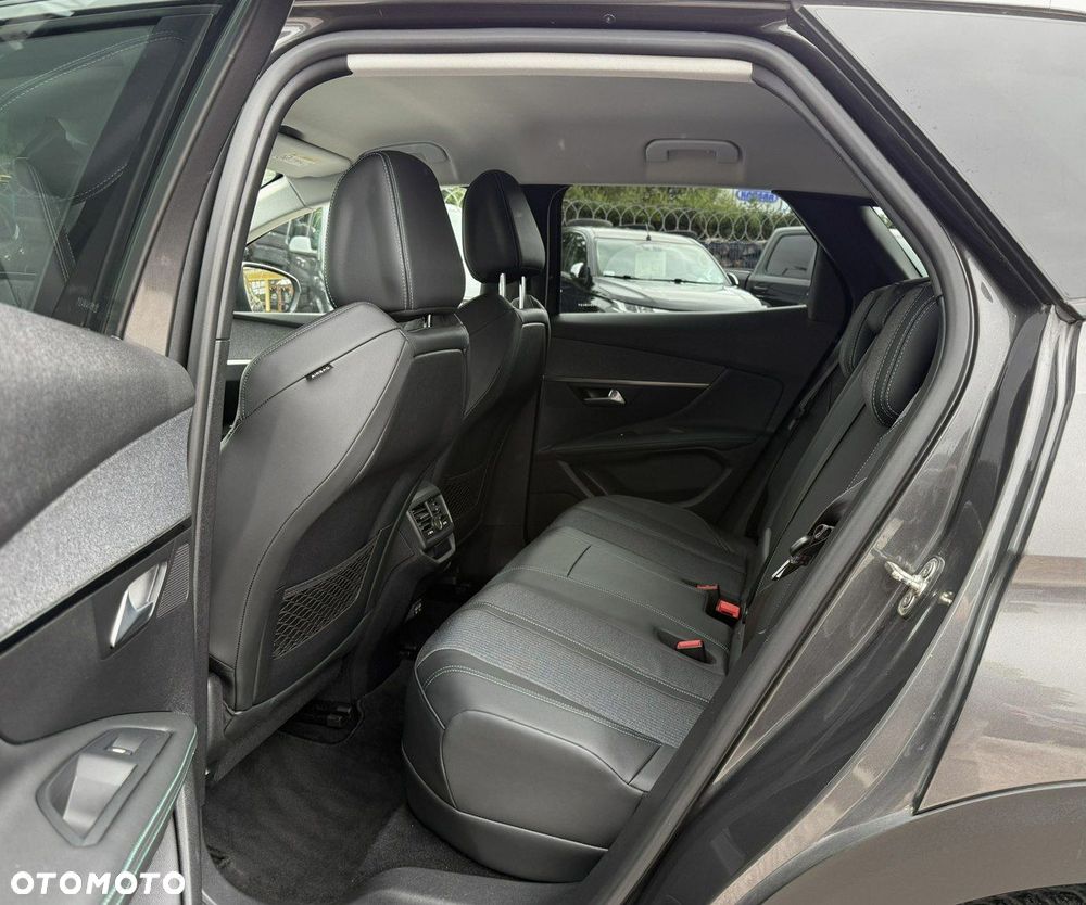 Peugeot 3008 - 11