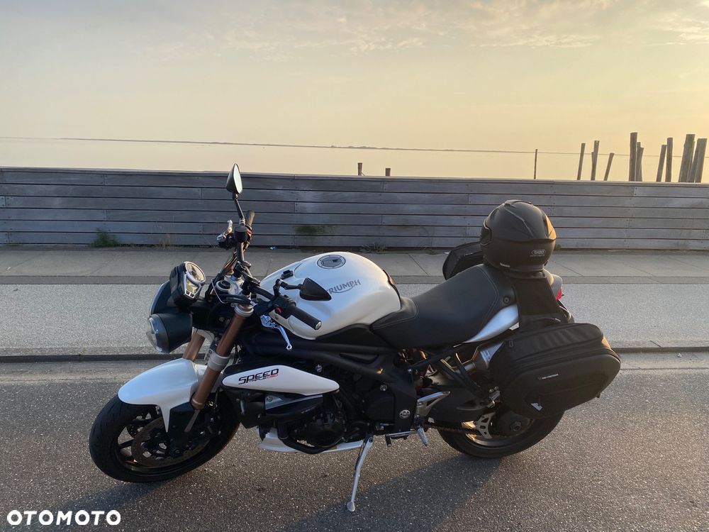 Triumph Speed Triple - 4