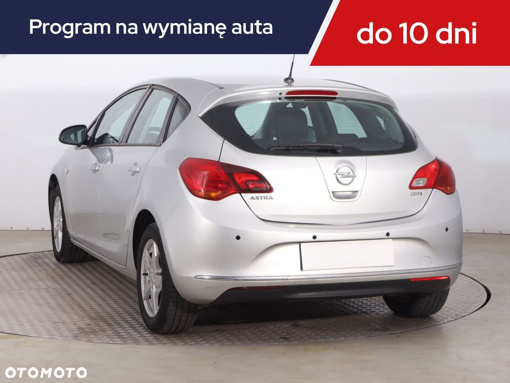 Opel Astra - 6