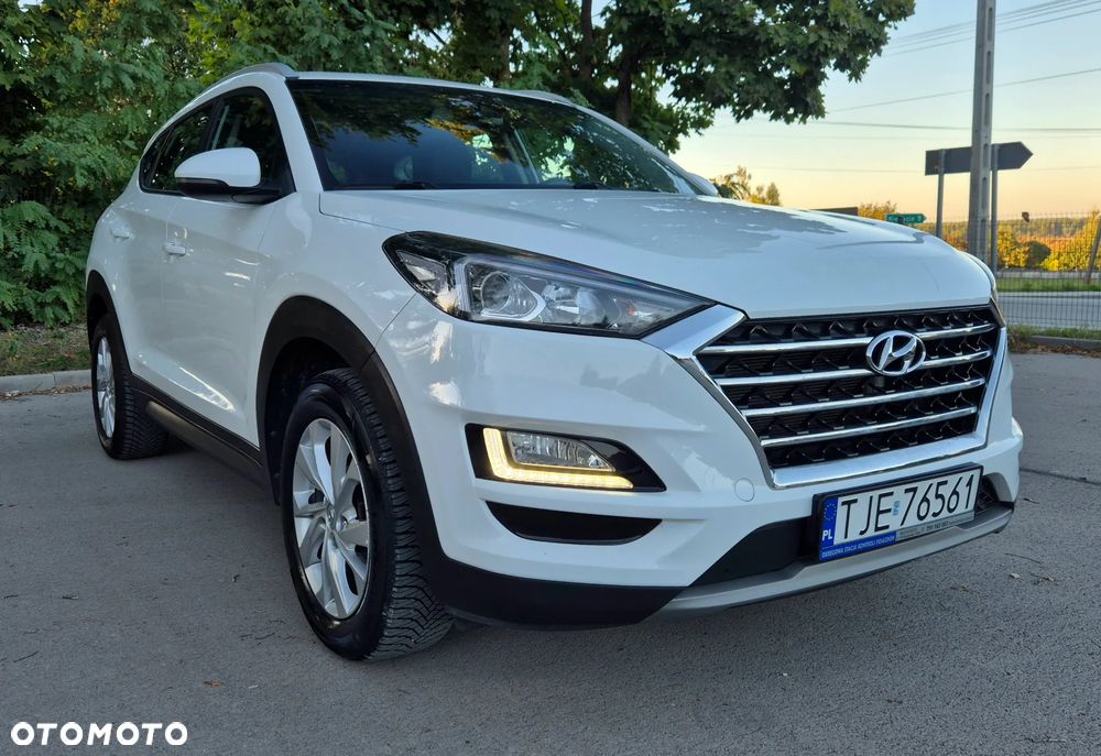 Hyundai Tucson - 2