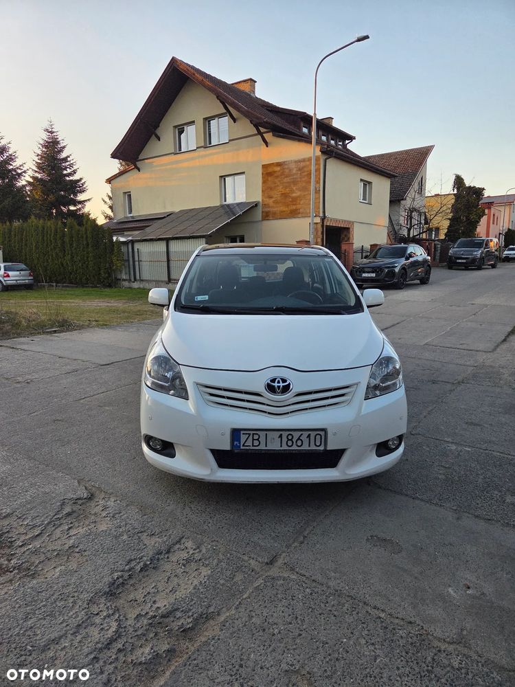 Toyota Verso 1.6 Luna - 8