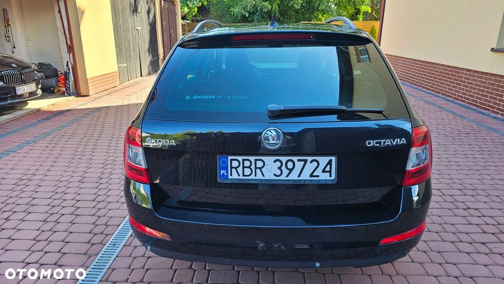 Skoda Octavia 2.0 TDI Elegance - 23