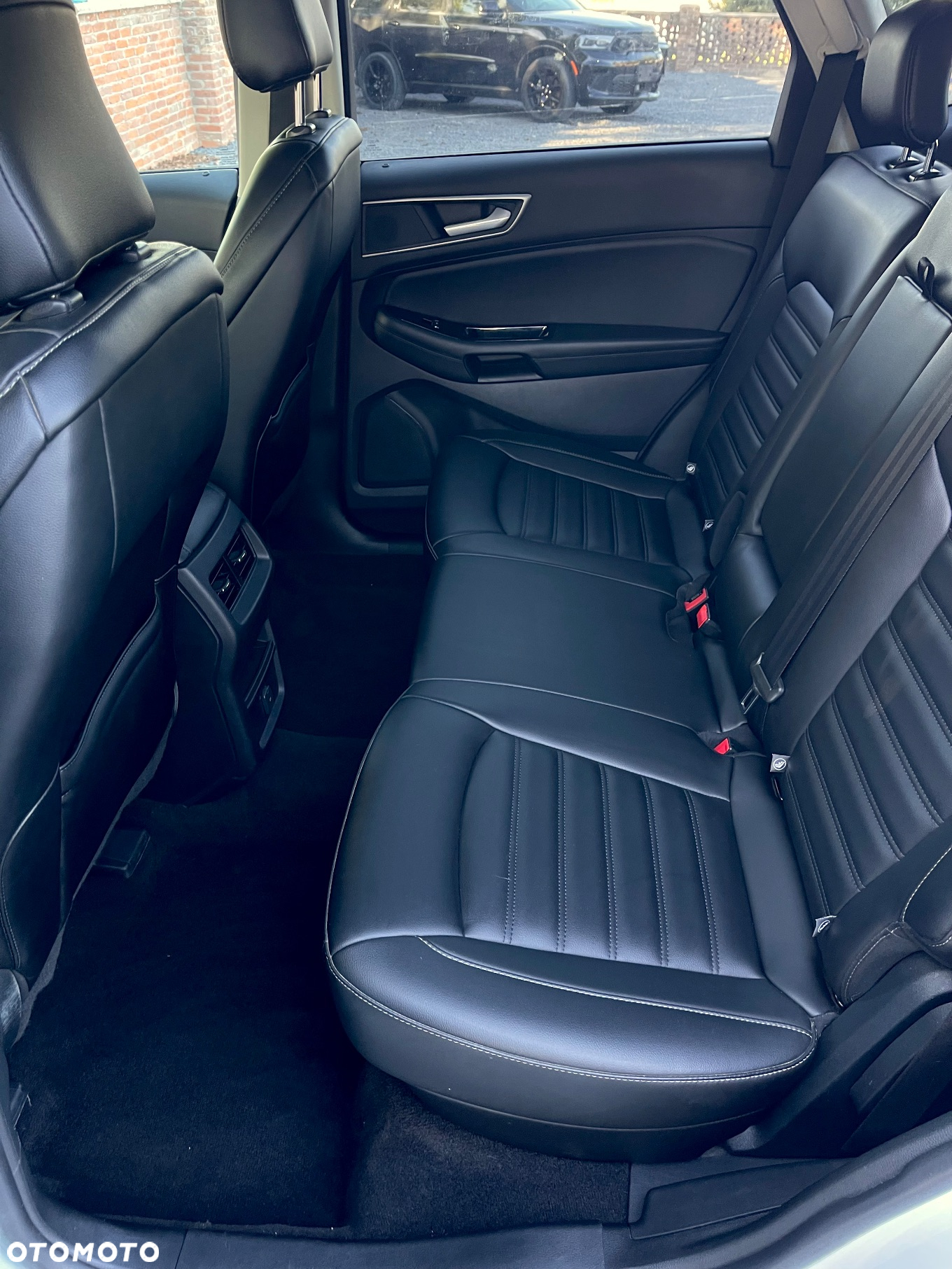 Ford Edge - 14