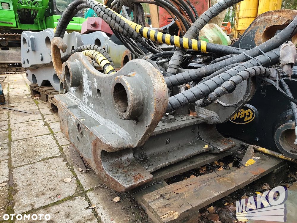 Szybkozłącze hydrauliczne OQ80 S80 OilQuick 80