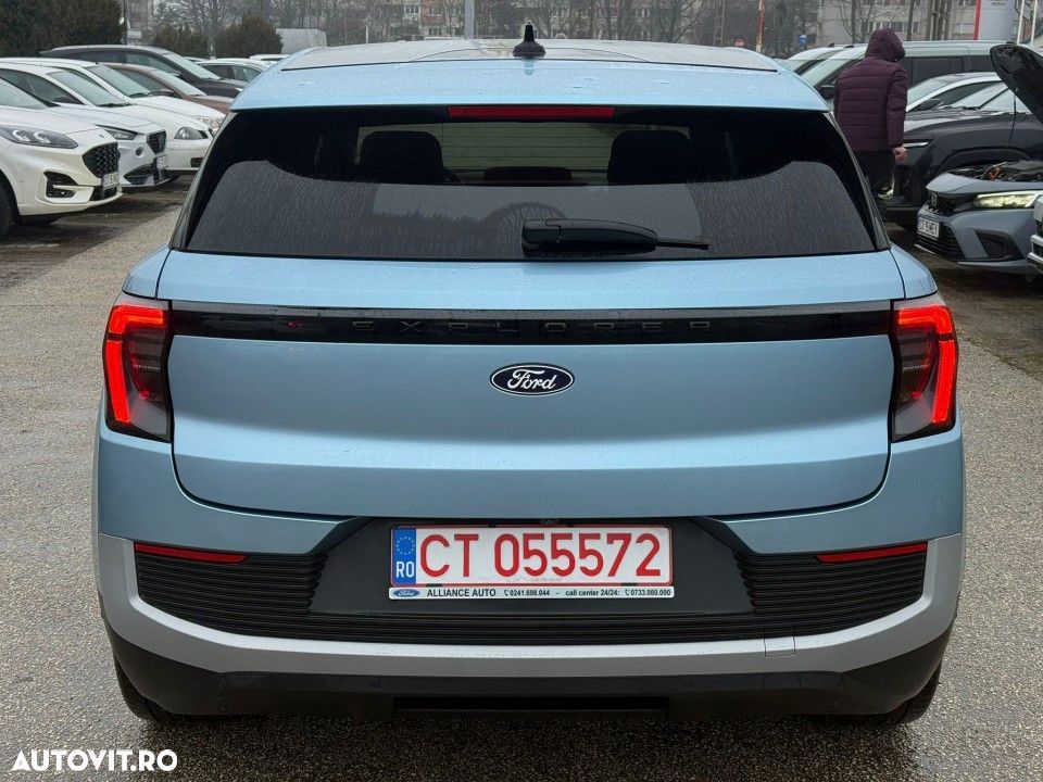 Ford Explorer RWD 77 kWh Extended Range Premium - 7