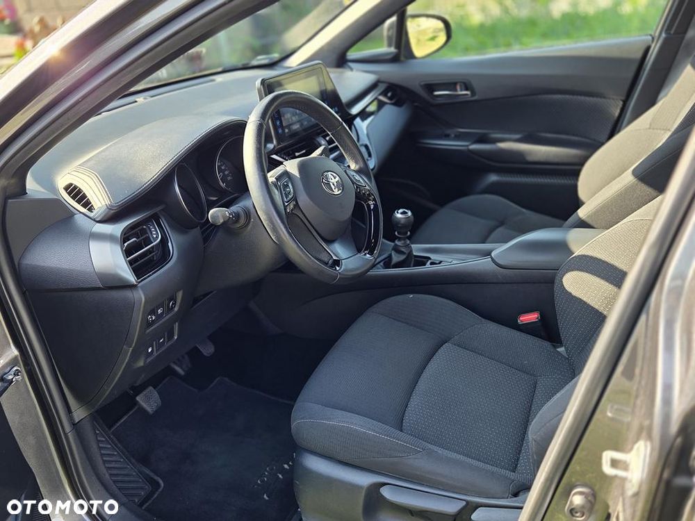 Toyota C-HR 1.2 T Active - 12
