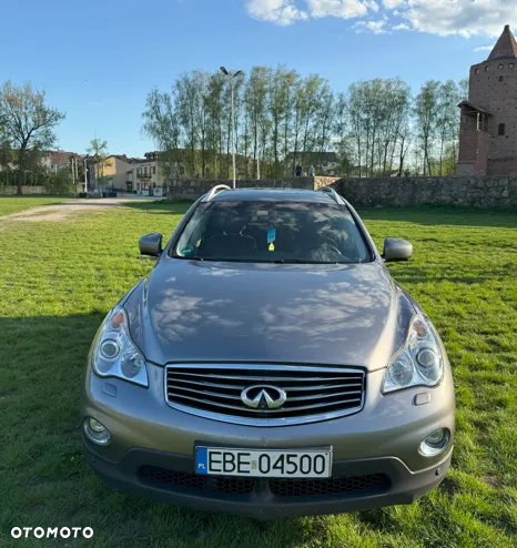 Infiniti QX50 3.7 GT Premium - 3