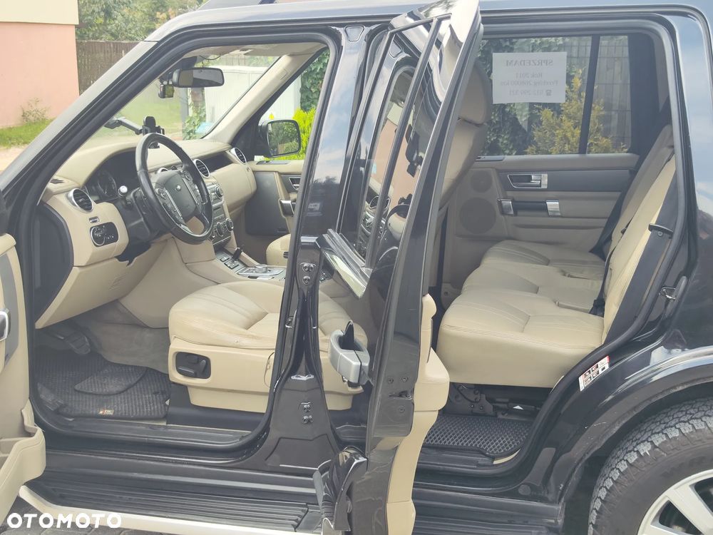 Land Rover Discovery 3.0D V6 HSE - 8