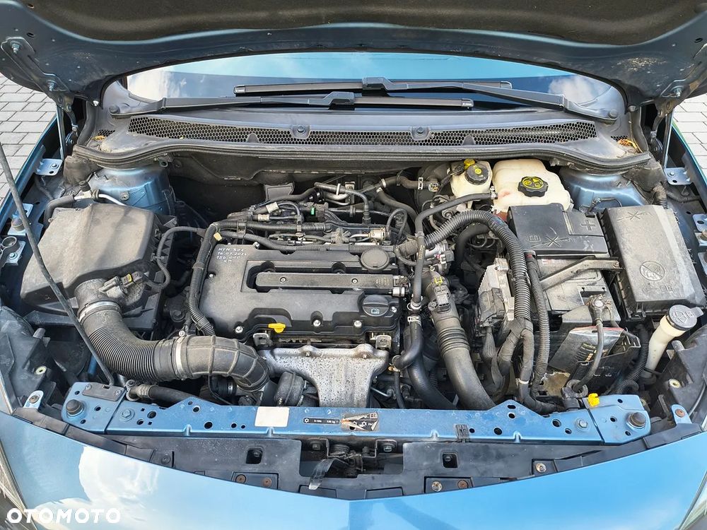 Opel Astra 1.4 T Edition 150 - 24