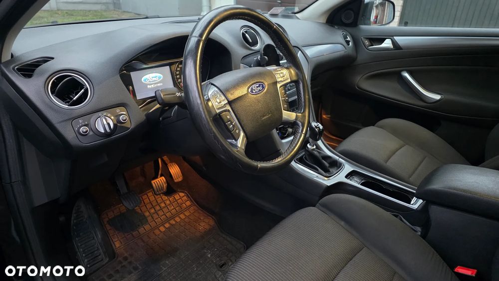 Ford Mondeo 2.0 TDCi Titanium - 8
