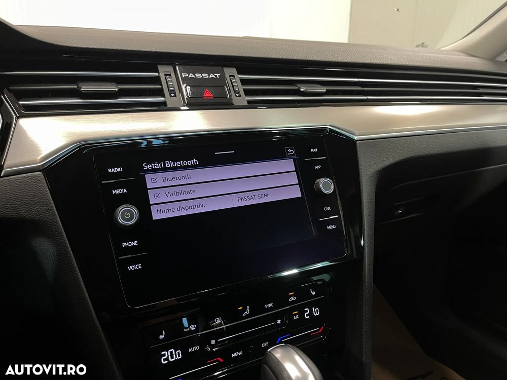 Volkswagen Passat 2.0 TDI DSG Highline - 15