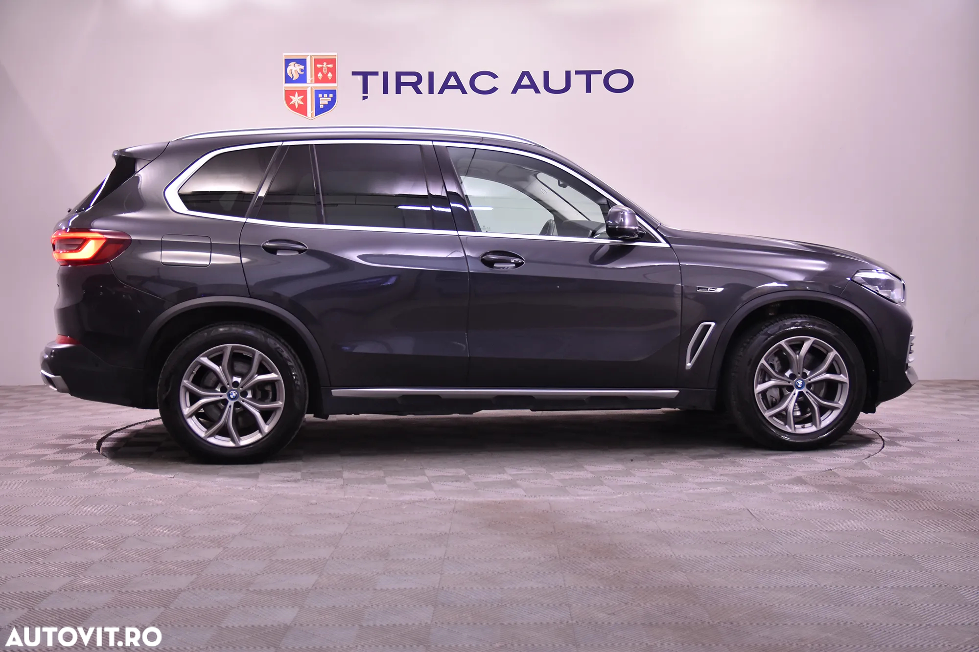 BMW X5 xDrive45e - 6