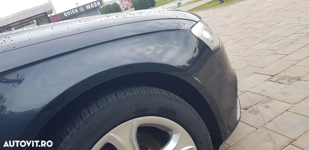 Audi A4 Avant 2.0 TDI DPF multitronic Ambiente - 16