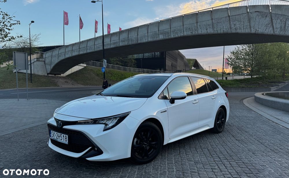 Toyota Corolla 2.0 Hybrid Executive - 1