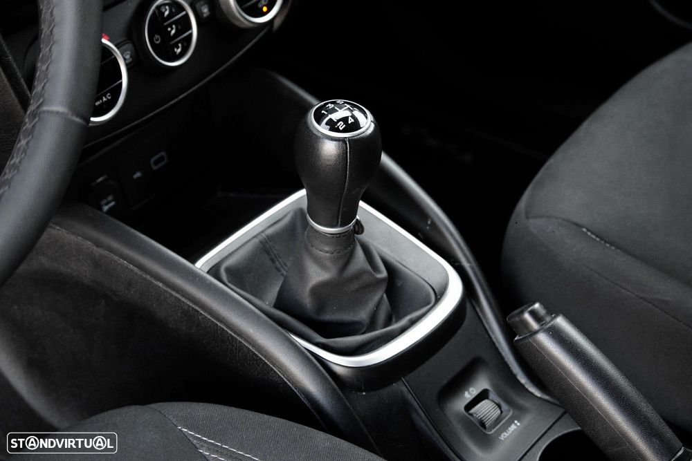 Fiat Tipo Station Wagon Cross 1.0 GSE T3 Cross - 13