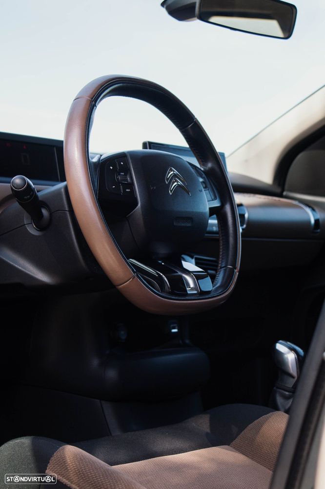 Citroën C4 Cactus PureTech 82 Shine Edition - 10