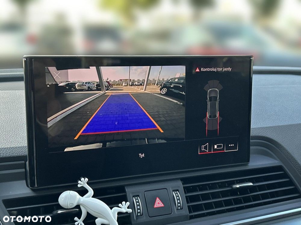 Audi Q5 Sportback - 32