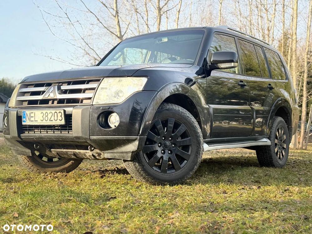 Mitsubishi Pajero 3.2 DID Intense - 14