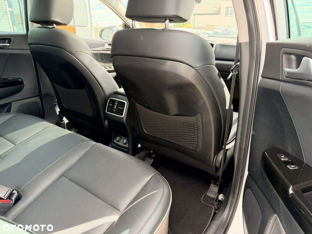 Kia Sportage - 14