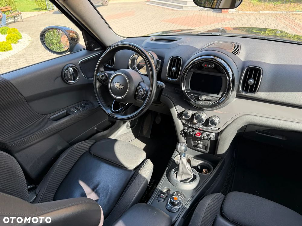 MINI Countryman One D - 8