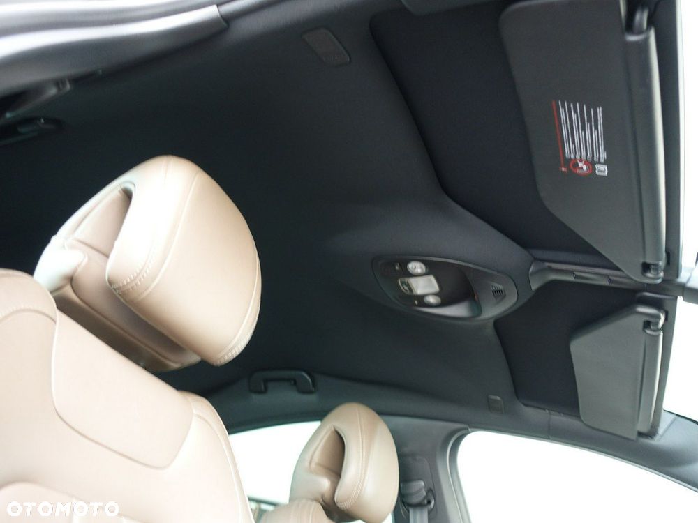 Citroën DS4 HDi 165 SportChic - 23