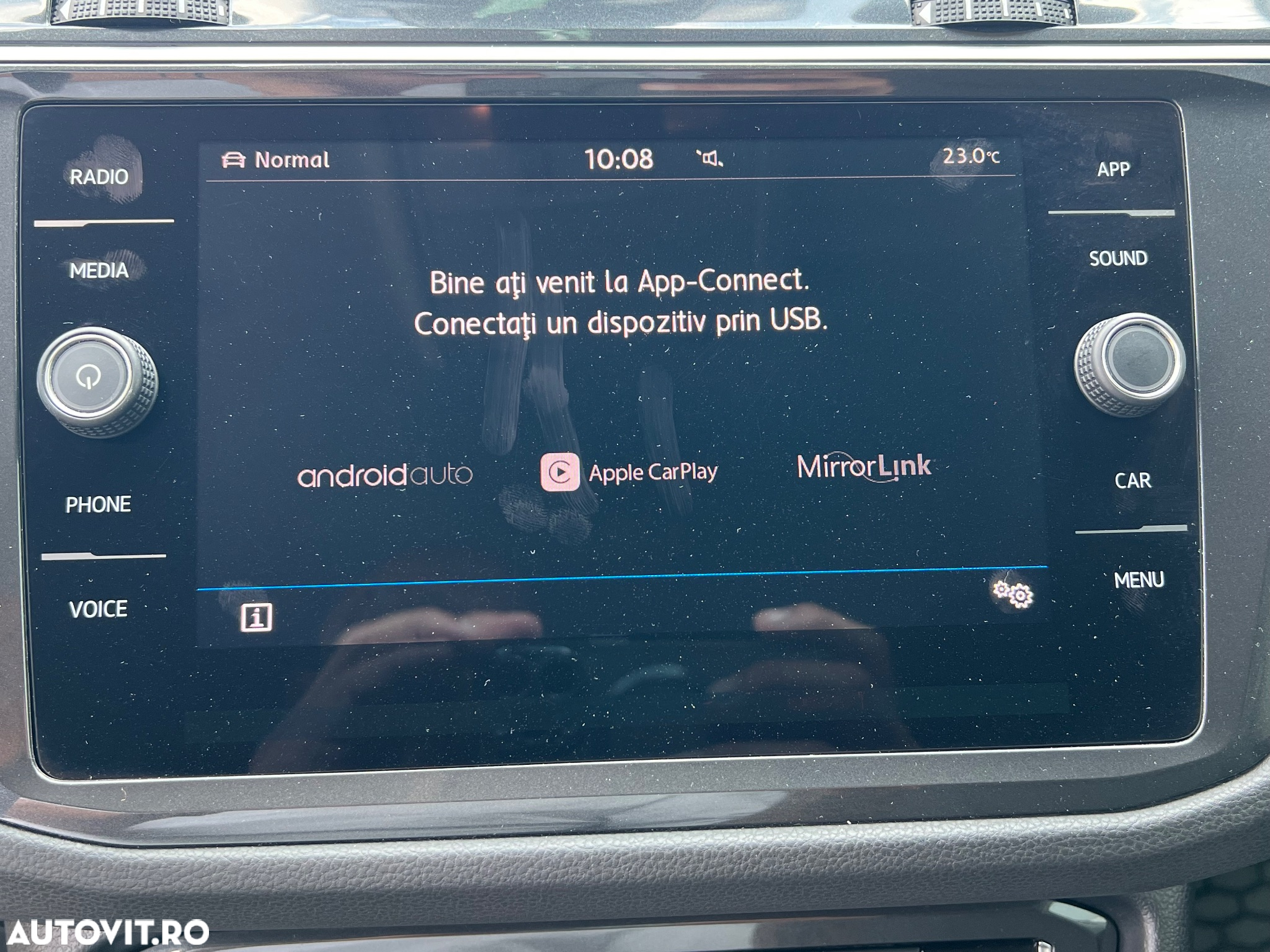 Volkswagen Tiguan 2.0 TDI DPF DSG Comfortline - 10