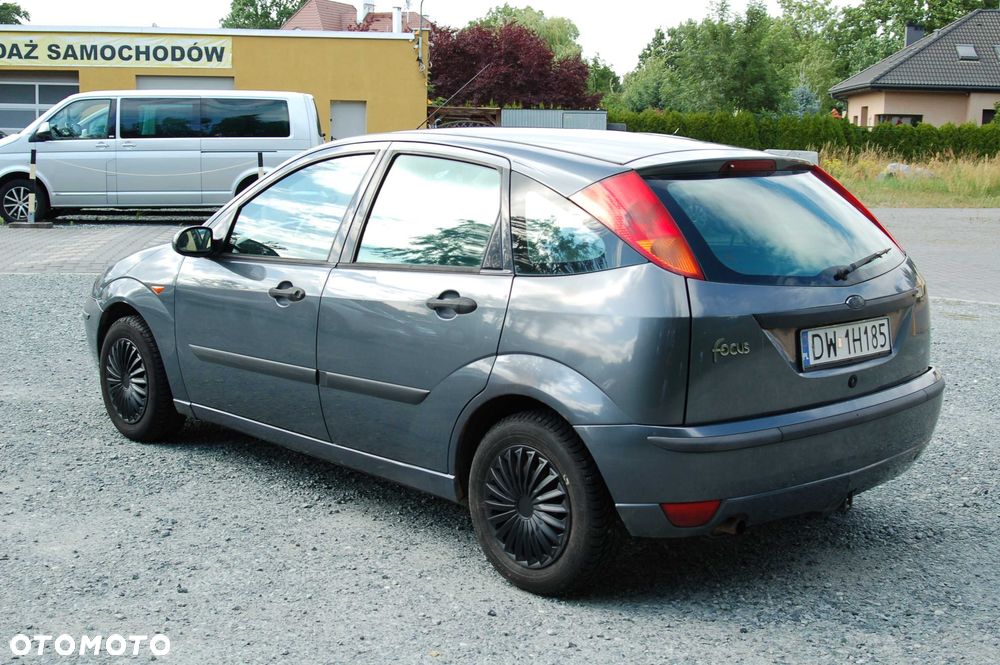 Ford Focus - 6