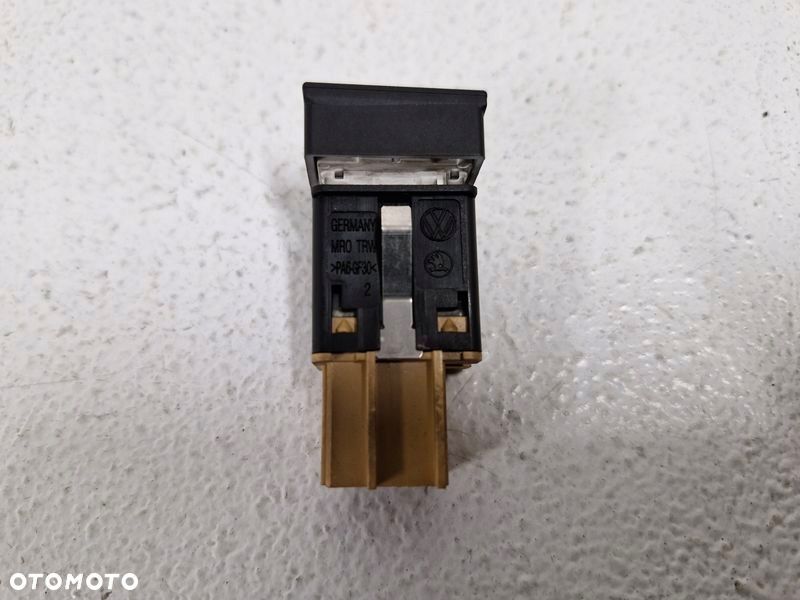 vw passat b6 włącznik przełącznik przycisk parkowania pdc 3c0927122b - 3