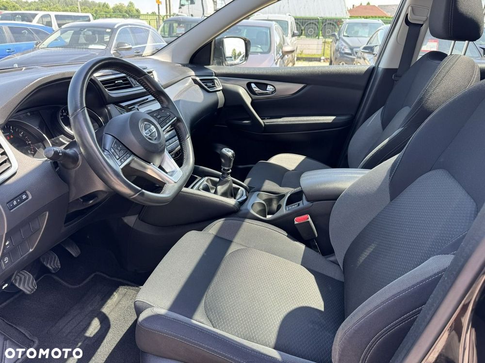 Nissan Qashqai - 17