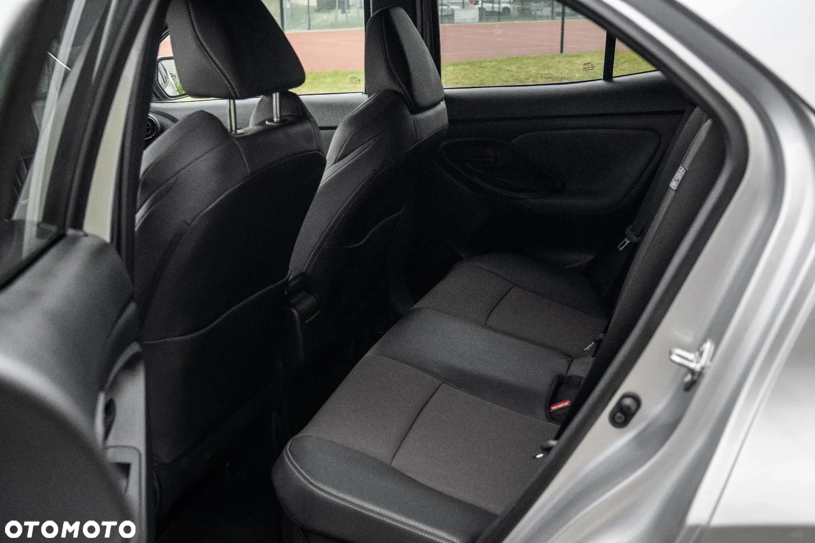 Toyota Yaris Cross Hybrid 1.5 Dynamic - 13