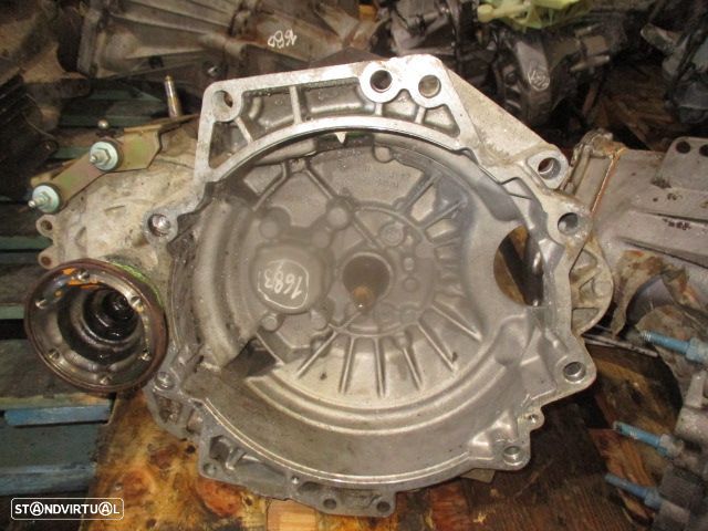 Caixa Velocidades DUW VW GOLF 2000 1.4I 75CV 5P CINZA GASOLINA 5V - 1