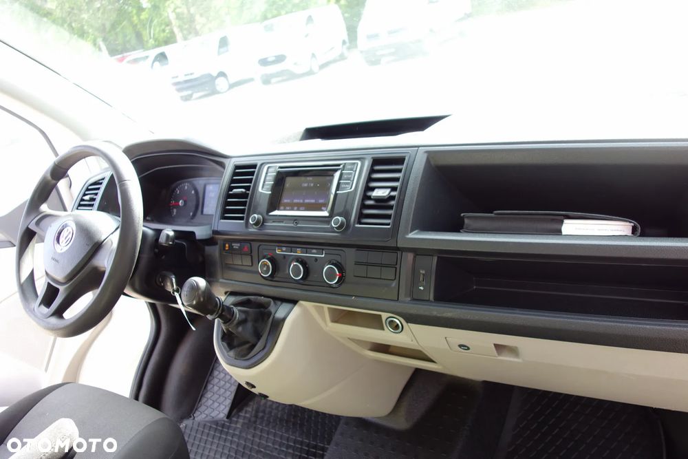 Volkswagen Transporter T6 Skrzynia 2.0 TDI 84 KM Klima Webasto - 15