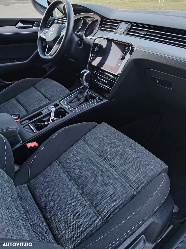 Volkswagen Passat 2.0 TDI SCR Business - 28