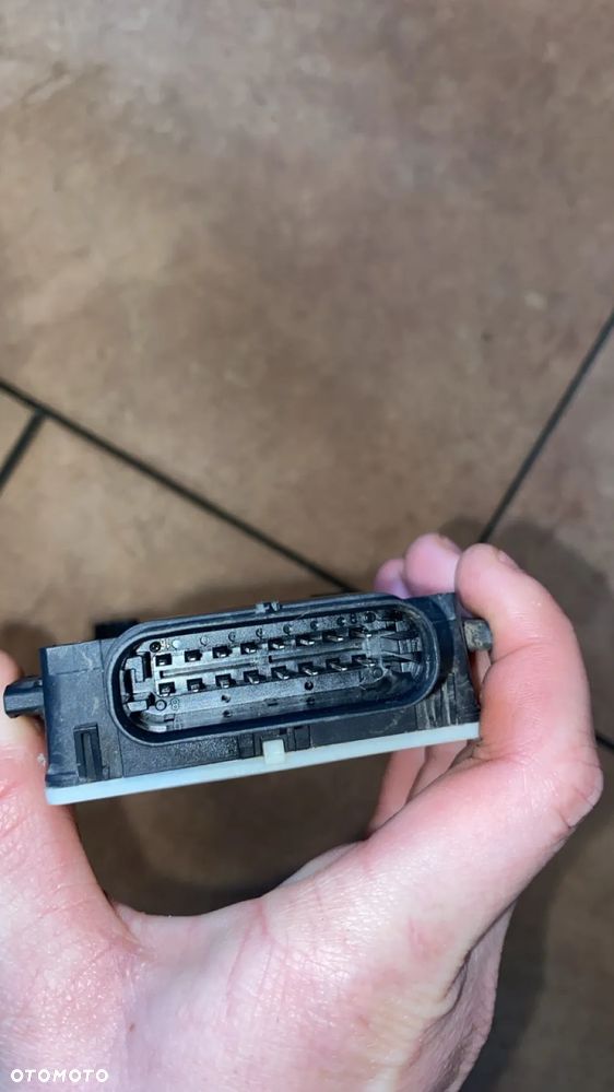 BMW G07 G11 G30 CZUJNIK PASA RUCHU 6896672 - 2