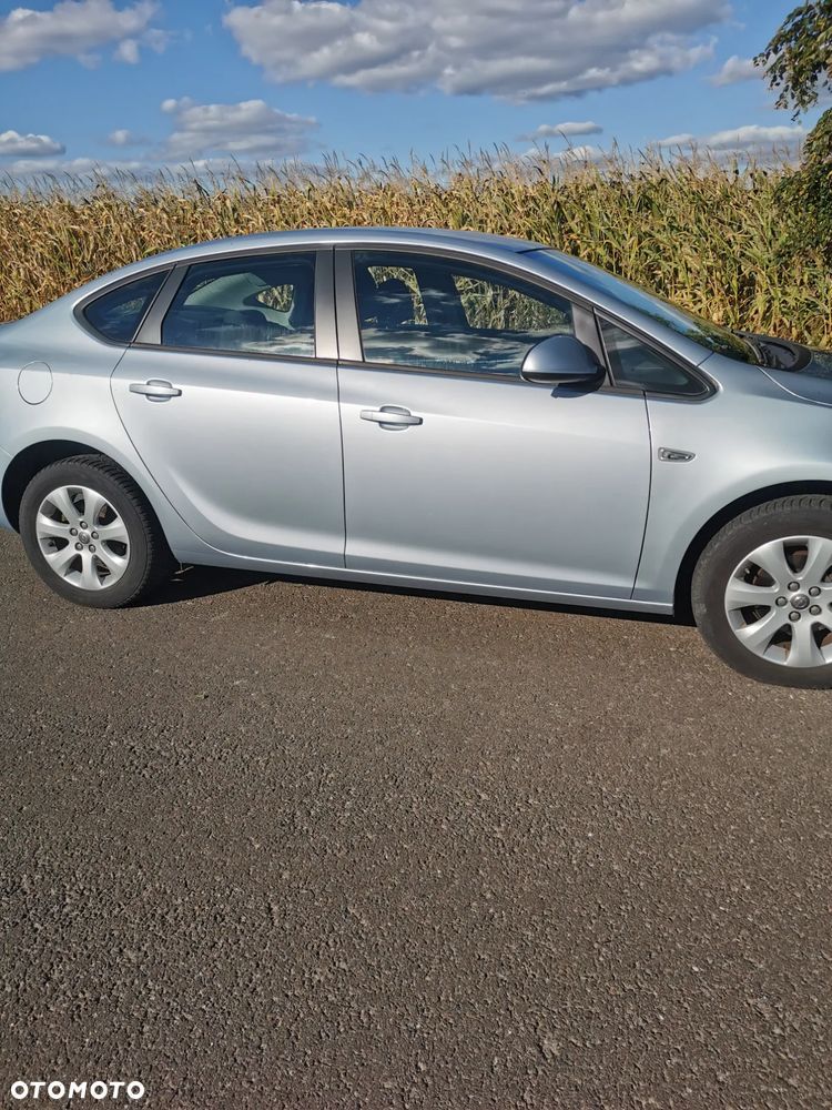 Opel Astra IV 1.6 Active - 5