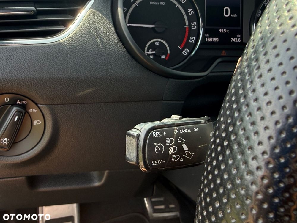 Skoda Octavia 2.0 TDI RS DSG - 26