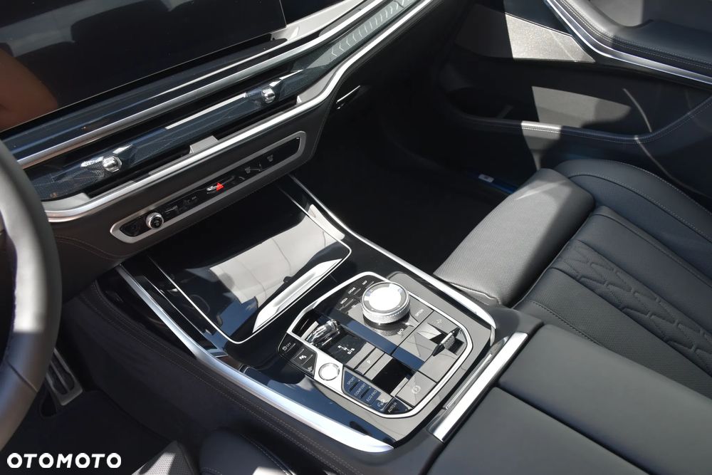 BMW X7 xDrive40d mHEV Individual Edition sport - 20
