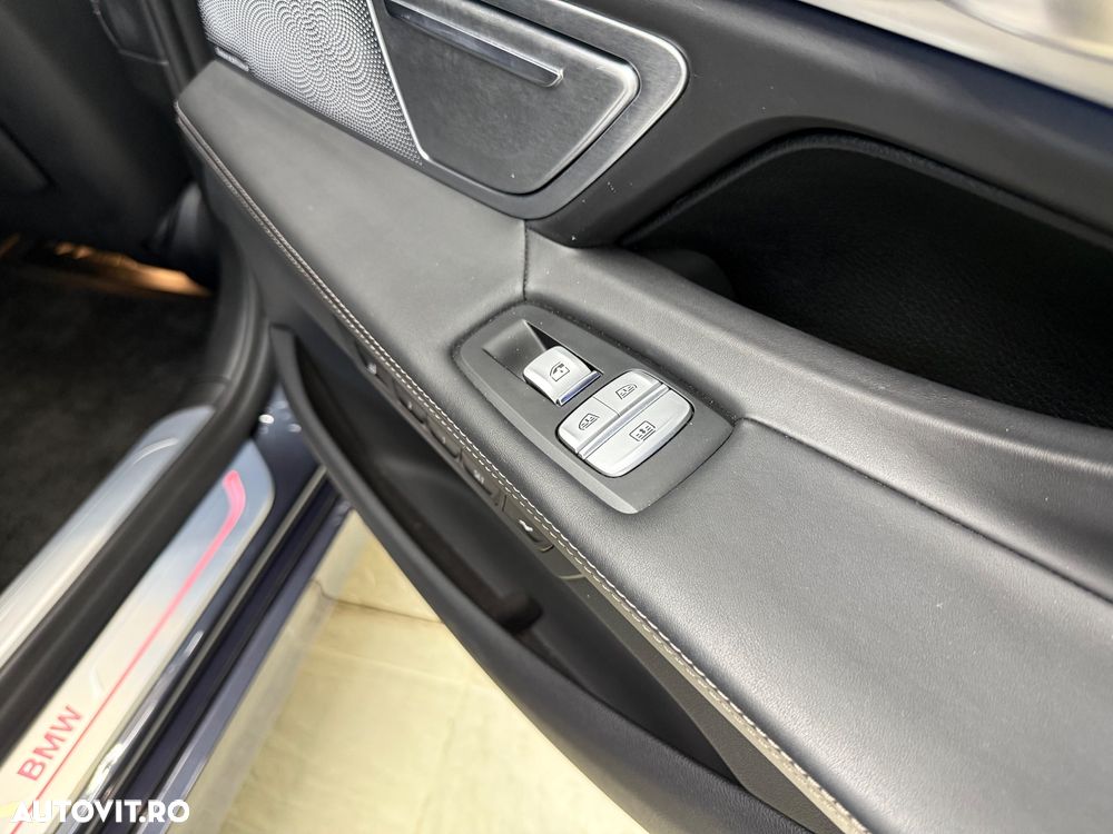 BMW Seria 7 730Ld xDrive - 35