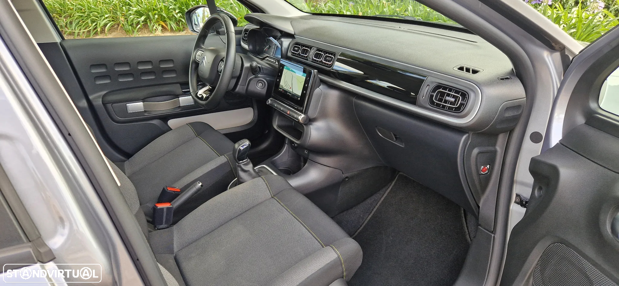 Citroën C3 1.2 PureTech Shine - 14