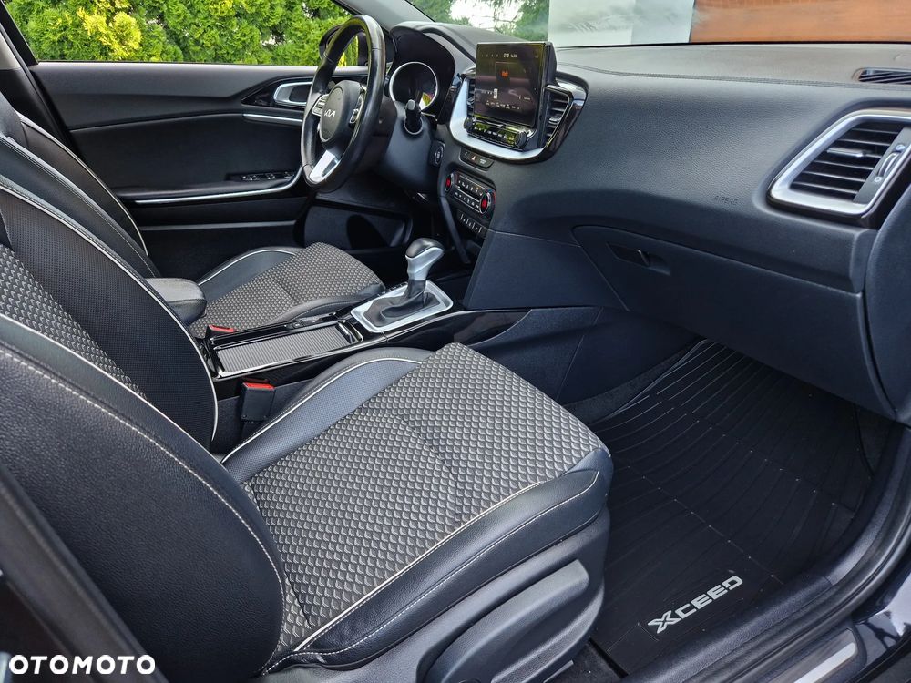 Kia XCeed - 21