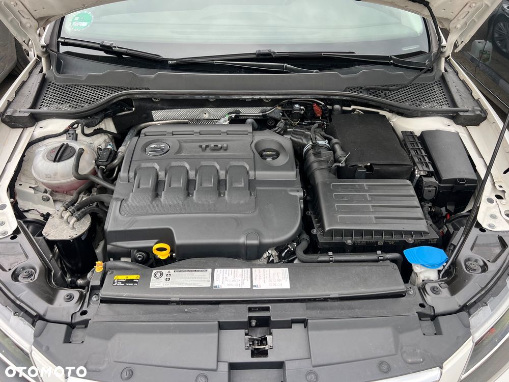 Seat Leon 2.0 TDI DPF DSG Xcellence - 20