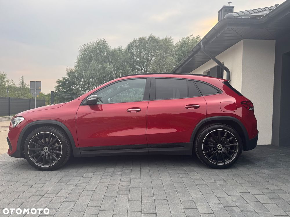Mercedes-Benz GLA 250 4-Matic AMG Line - 4