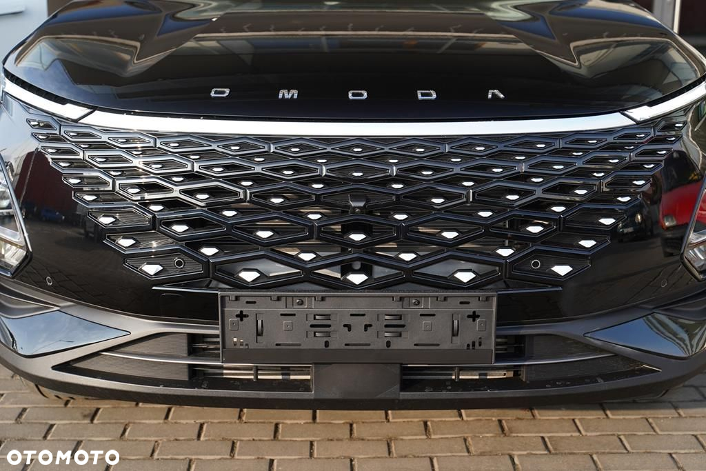 Omoda 5 - 23