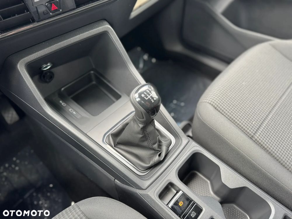 Volkswagen Caddy Cargo - 21
