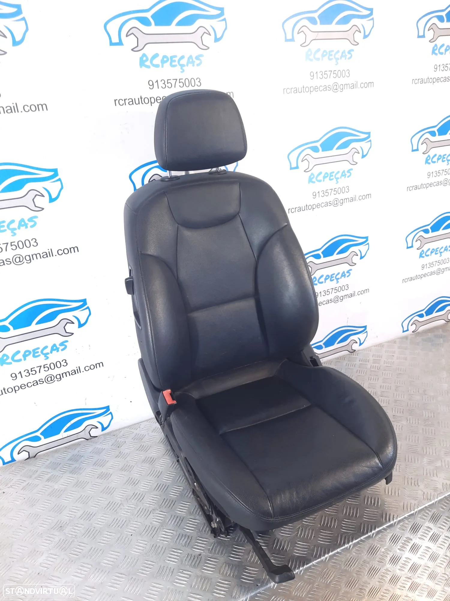 .Bancos Pele Originais AMG Mercedes-Benz Classe C W204 2008 – 2014 - 14