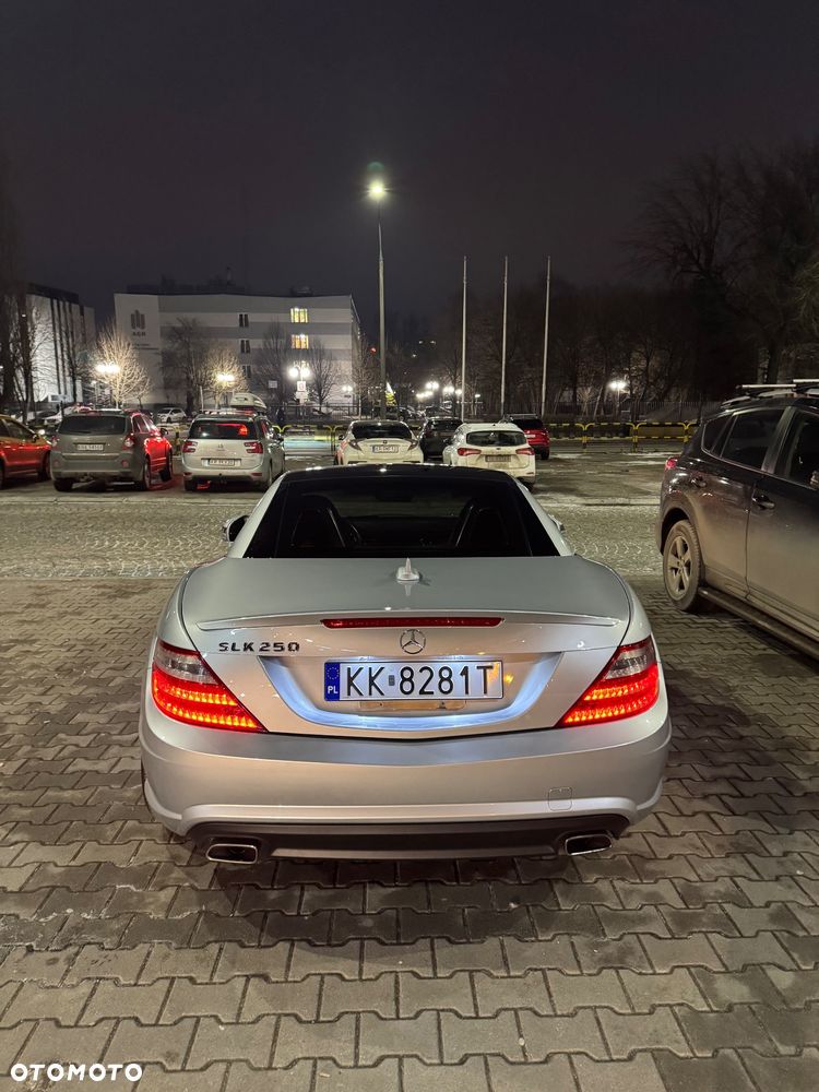 Mercedes-Benz SLK 250 CGI - 29