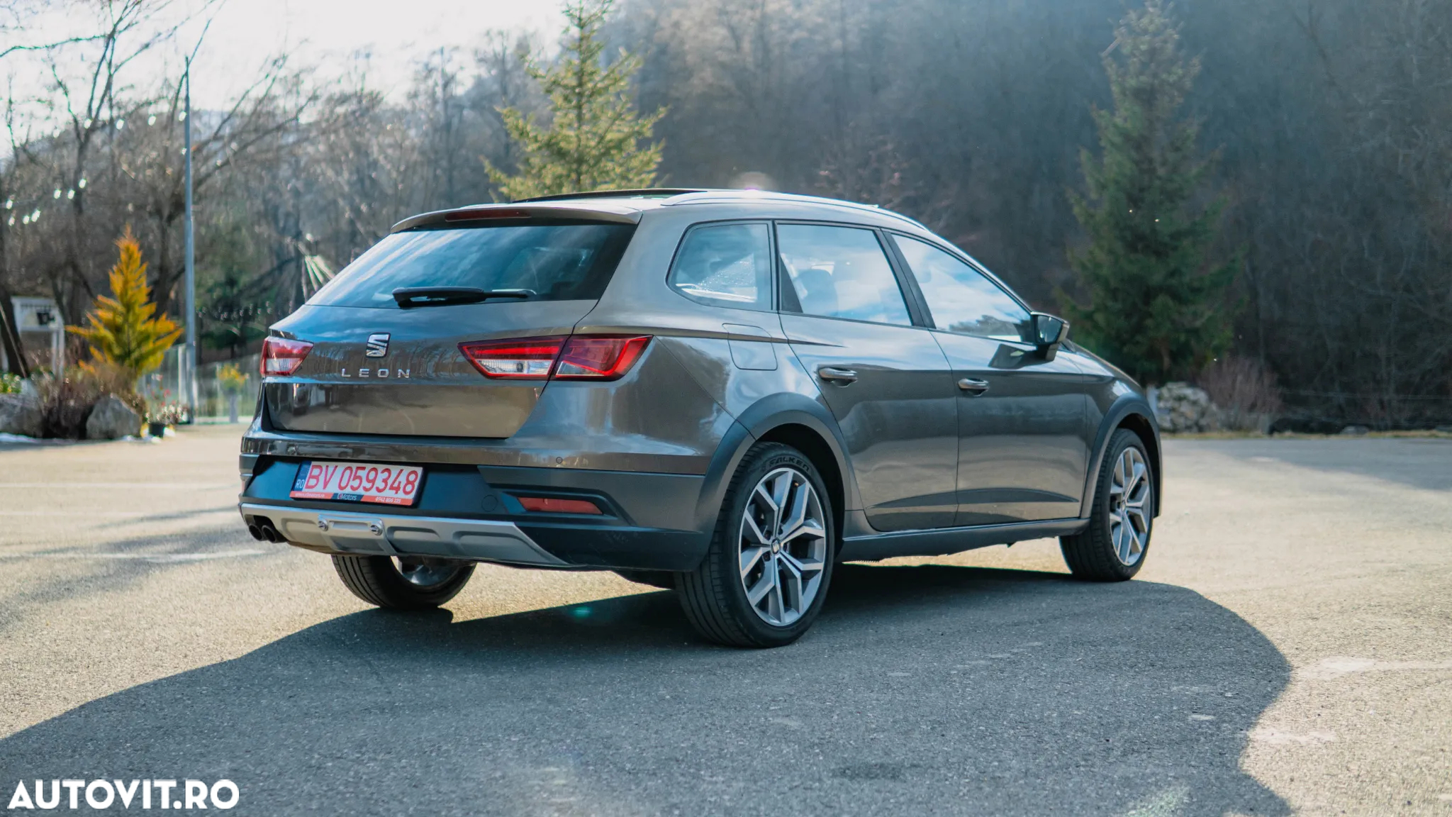 Seat Leon ST 2.0 TDI Start&Stop 4DRIVE X-PERIENCE DSG - 4